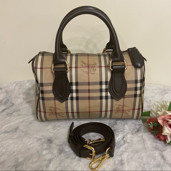 ❌ SOLD ❌ 💯 Authentic Burberry Boston - Picture 4 of 13